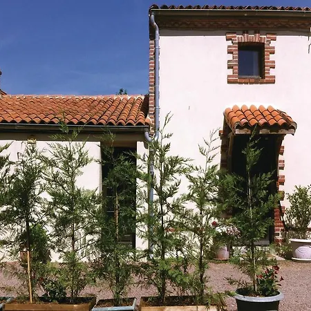 Tatil Evi Three-bedroom Holiday In Moutieres Sous Argent. Moutiers-sous-Argenton