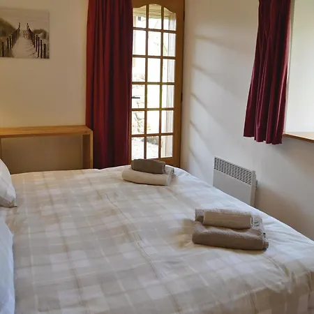 Three-bedroom Holiday In Moutieres Sous Argent. Tatil Evi *