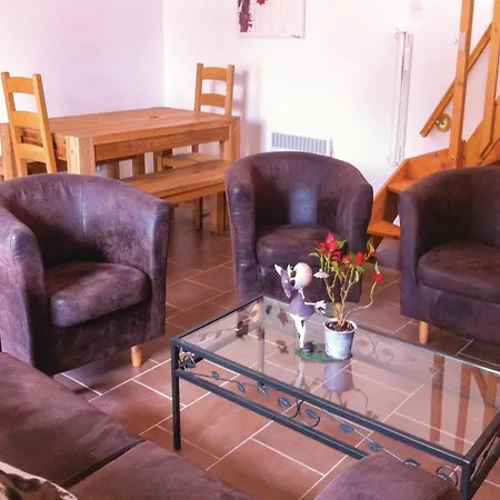 Tatil Evi Three-bedroom Holiday In Moutieres Sous Argent. Moutiers-sous-Argenton